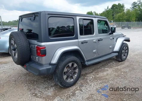 2018 Jeep Wrangler Unlimited Sahara 4X4 из США, поврежденный, VIN 1C4HJXEG7JW123355